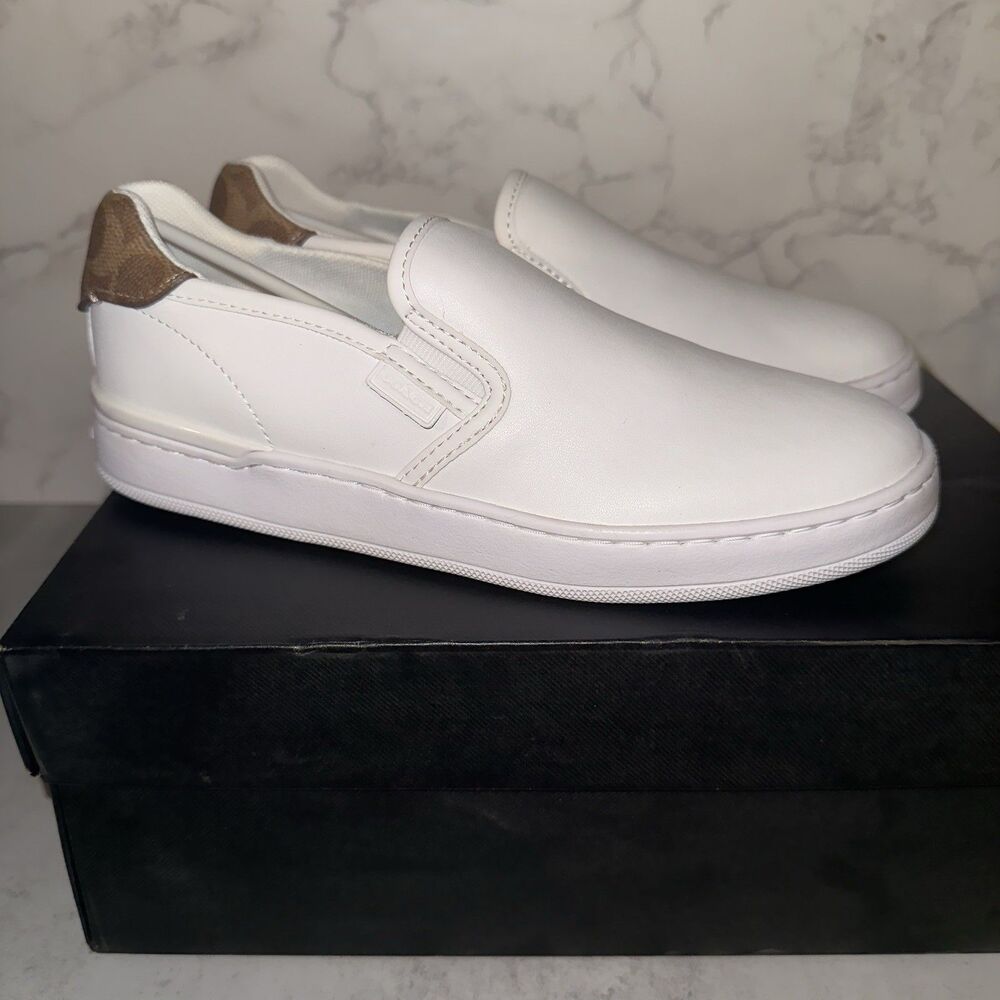 Coach Women’s Walker Slip-On White Sneakers Canvas Size 6.5 B (M)
